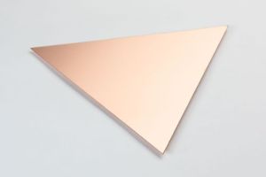 Gleichschenkliges Dreieck aus Kupferblech, Stärke 0,7 mm