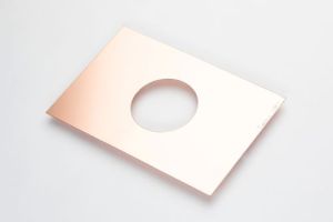 Rechteck mit kreisförmigem Ausschnitt aus Kupferblech, Stärke 0,7 mm