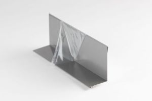 Wandanschlussblech aus Alu einseitig silber-grau beschichtet, Stärke 0,8 mm